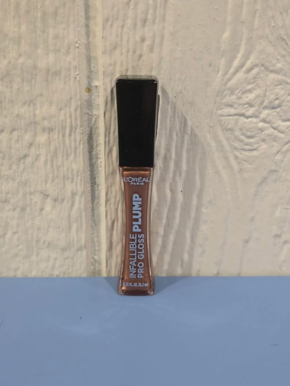 Infallible Pro Gloss Plump Lip Gloss - Shimmery Bronze